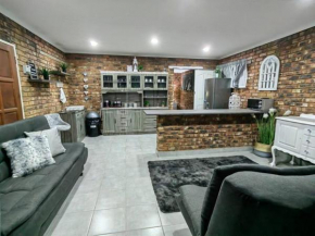 CH OR Tambo International Airport Accommodation 2